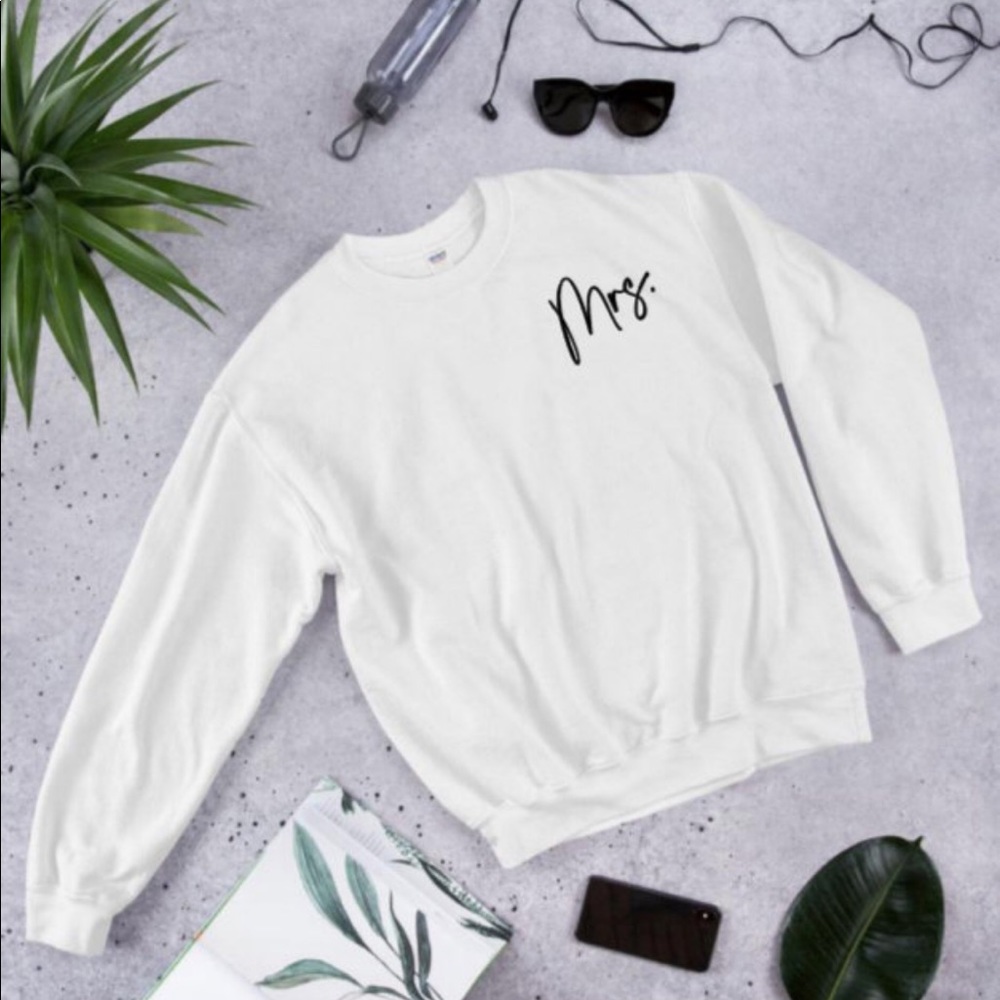Mrs, Bride, Honeymoon Sweatshirt Wedding